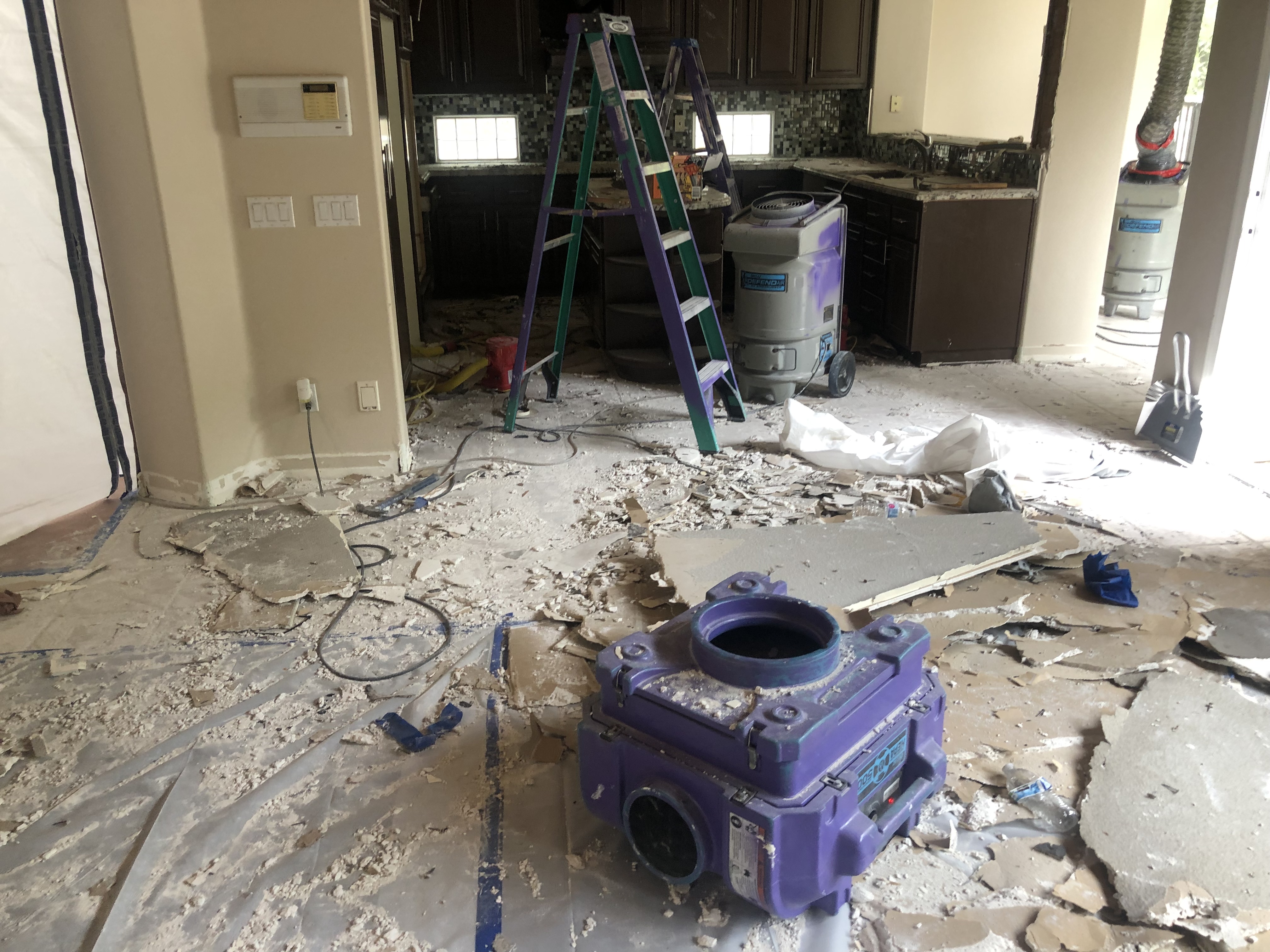 Water Damage Cause By Water Heater in Orange County Tiptop Restoration